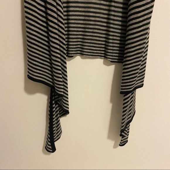 Cashmere MINK PINK Draped Cardigan Vest - Picture 6 of 11